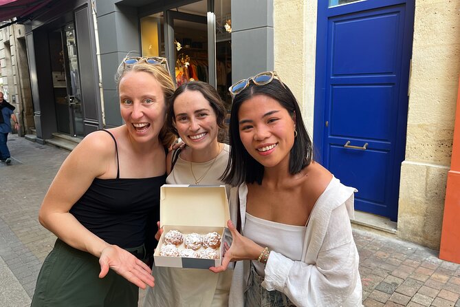 Traditional Gourmet Food & Wine Tour in Bordeaux - The Chartrons wine cellar finish: where the tasting becomes a meal plan