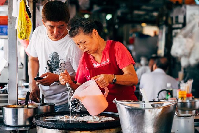 Traditional Old School Taiwanese Food Tour - Drinks included: a small detail that makes a big difference