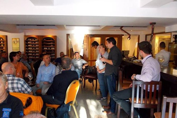 Traditions in Bucharest: Village Museum and Wine Tasting Tour - Old Town Timing: How the Wine Bar Stop Works in the Real World