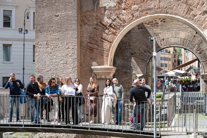 Trastevere & Campo de' Fiori Street Food Tour, Eat Like a Local - Campo de’ Fiori market stop: where your appetite meets history