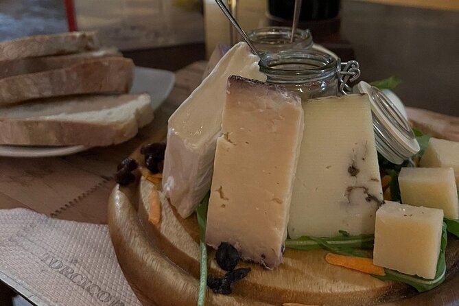 Trastevere Like a Local Food Tour with 7+ Food Tastings & Wines - What You’ll Actually Taste (and why it works)