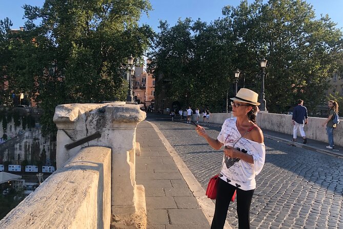 Trastevere Like a Local Food Tour with 7+ Food Tastings & Wines - The Aperitivo Wine Style: Expect Pairing, Not a Wine Class