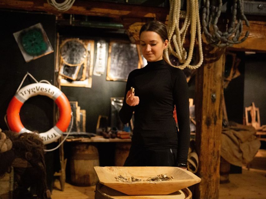 Tromso: Cod-Tasting Tour with Full Steam Museum Entry - A 5-sense museum lesson you can actually remember