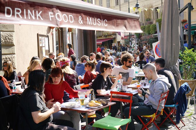 Turin: Sunset Food & Drinks Tour by Do Eat Better - Piazza Valdo Fusi brewery pint: beer culture in one square