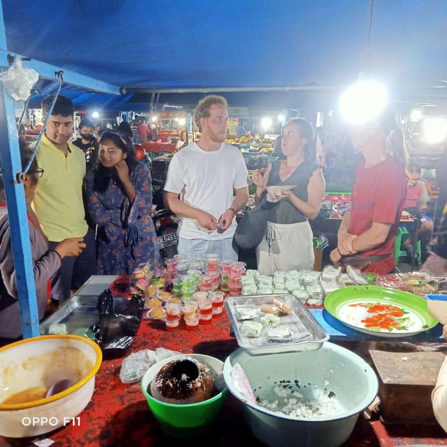 Ubud Traditional Night Market Food Tour-All Inclusive - Practical Tips That Make the Market Way Easier