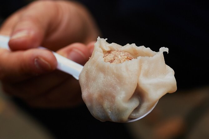Ultimate Chinatown Walking Food Tour in New York City - Private tour value: $90 that includes snacks, lunch, and drinks