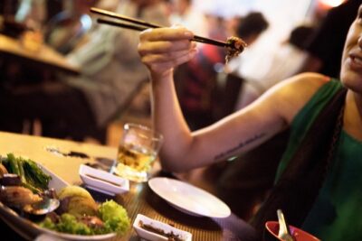 Ultimate Phnom Penh Food Tour by Tuk Tuk: 20 Tastings and Drinks - The small-group setup: why a max of 8 matters