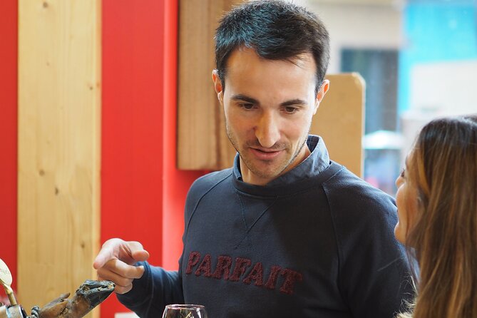 Valencia Morning Food Tour with Central Market by Food Lover Tour - Plaza de la Reina: horchata and the moment it clicks