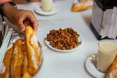 Valencia: Private Food Tour – 10 Tastings with Locals - The 3-Hour Plan: What You’ll Do Between Tastings