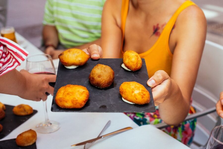 Valencia: Private Food Tour – 10 Tastings with Locals - Price and Value: Is $146 for 3 Hours Reasonable?