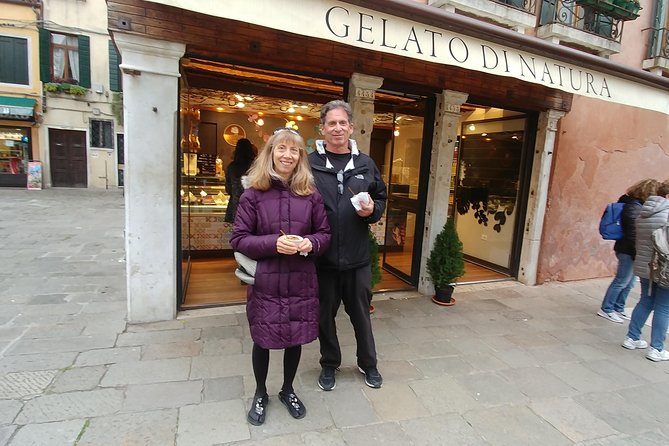 Venetian Cicchetti Street Food and Sightseeing Walking Tour - Rialto Bridge on Foot: Why This Sight Combo Makes Sense