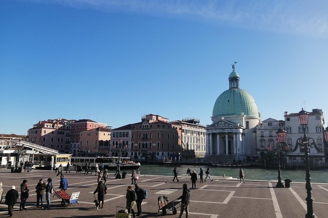 Venetian Cicchetti Street Food and Sightseeing Walking Tour - Pace, Group Size, and Why “Small” Matters in Venice