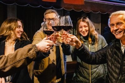 Venice Evening Food Tour: Bites, Drinks & Sit-Down Dinner - Stop-by-Stop: Cannaregio Bacari, Spritz, and Wine Pairings