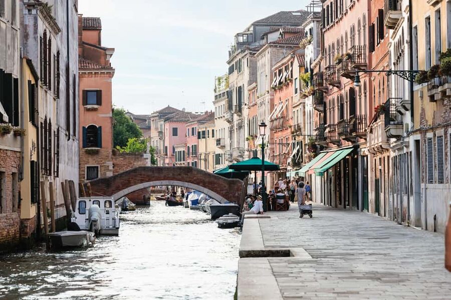 Venice Food Tasting Tour: Bites, Wine, Dinner & Local Guide - Stop 1: Bacaro meat bites and the Select Spritz lesson