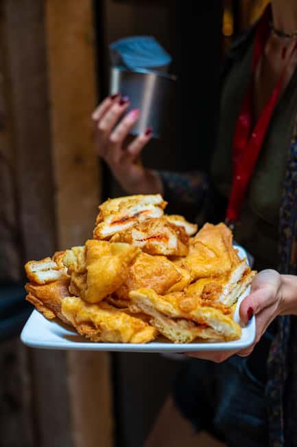 Venice: Food Tasting Tour with Cicchetti and Wine - Key points before you go
