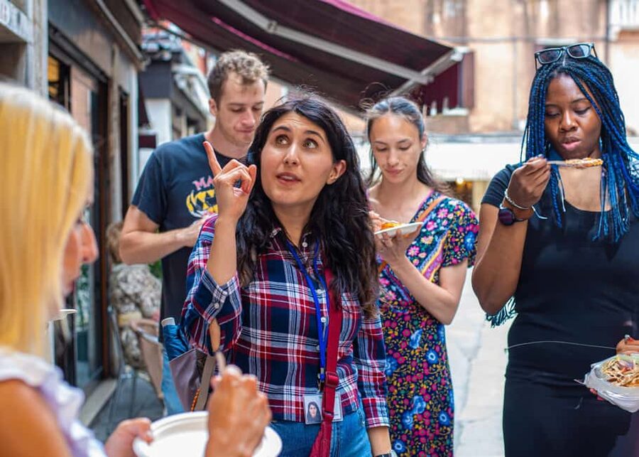 Venice: Food Tasting Tour with Cicchetti and Wine - What 15 cicchetti tastings actually feels like