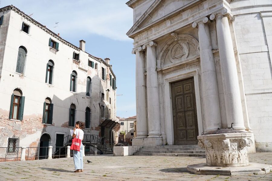 Venice: Food Tasting Tour with Cicchetti Dishes and Wine - Lasagna or risotto pasta: the comfort-food shift near the finish