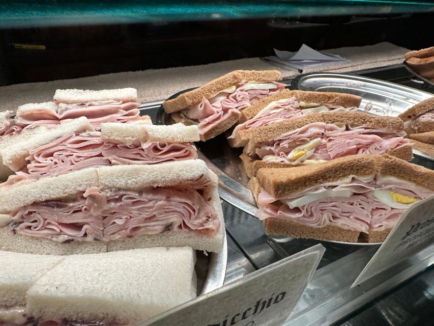 Venice: Guided City Highlights and Street Food Tour - Pace and Walking Practicalities in Venice’s City Center