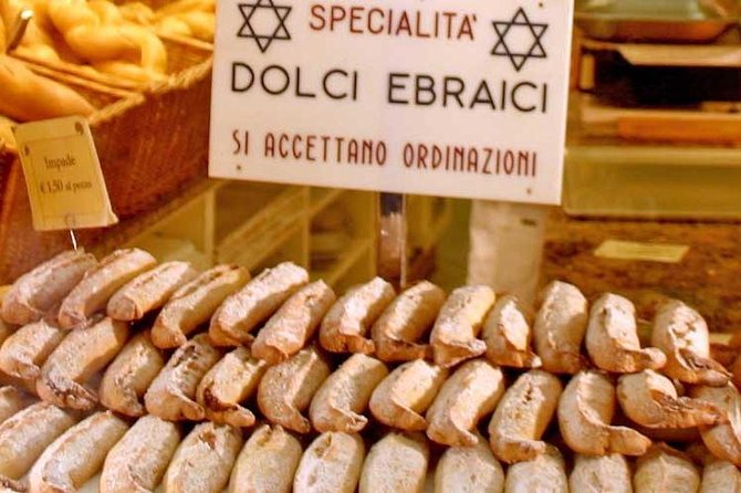 Venice: Jewish Ghetto & Cannaregio Area Food Tour: Pasta Wine Gelato and More! - Stop 1: Ghetto Ebraico orientation without the synagogue interior