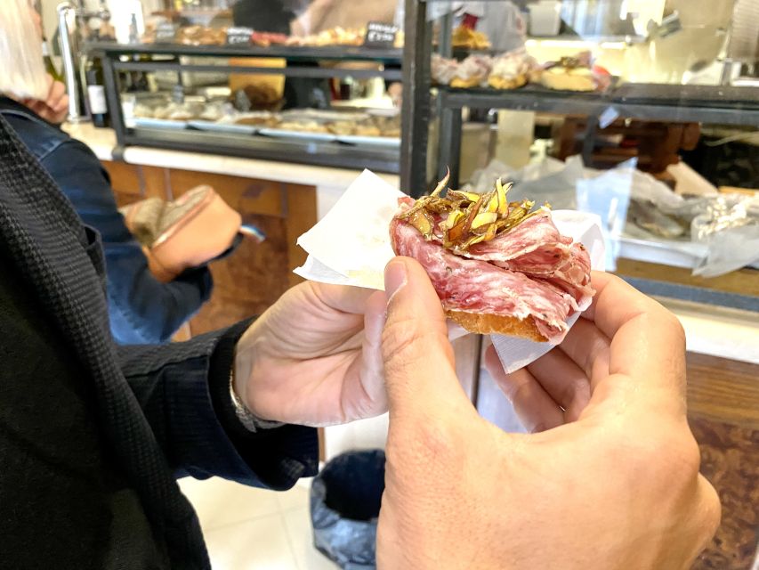Venice: Street Food Tour with a Local Guide and Tastings - Key highlights you’ll actually feel on the walk