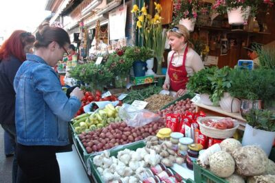 Vienna Naschmarket Food Tasting Tour - Route and Timing: From Marktamt to the Naschmarkt End Near Karlsplatz