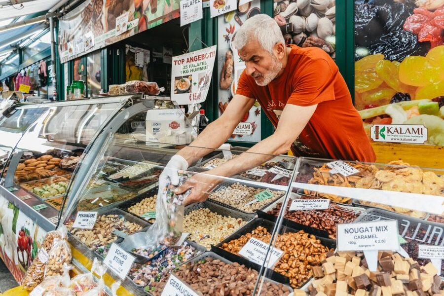 Vienna: Naschmarkt Food Tasting Tour - Should you book the Naschmarkt Food Tasting Tour?