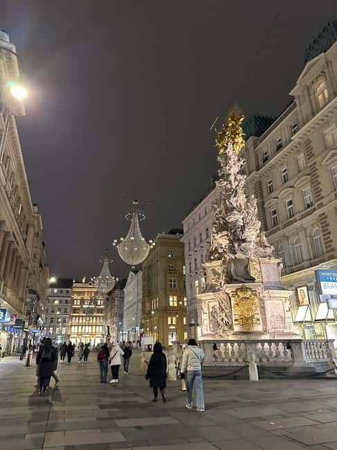 Vienna: The Ultimate Full Meal Austrian Food Tour - Stop 2: Wurst tasting and the UNESCO connection