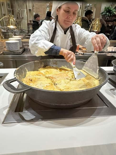 Vienna: The Ultimate Full Meal Austrian Food Tour - Stop 4: Café dessert finish, often Kaiserschmarrn