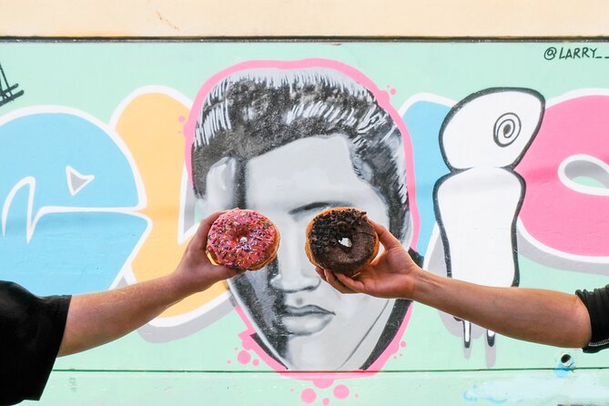 Viva Las Donuts: The Ultimate Las Vegas Artisan Donut Tour - Fremont Street Experience: neon payoff at the right moment