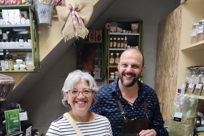 Walking “Food tasting tour” in the town of Chania - Coffee, Tea, and Tsikoudia: The Drinks Part Isn’t an Afterthought
