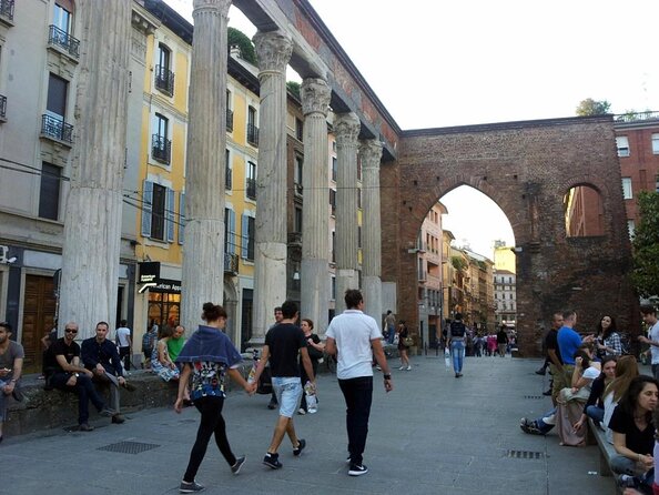 Walking Food Tour of Milan with Tastings - Piazza Vetra: a quiet park with canal-era clues