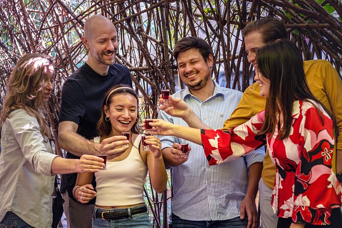 Warsaw Food Tasting Tour with Delicious Poland - The walking route: Copernicus Monument, Krakowskie Przedmieście, and Nowy Świat