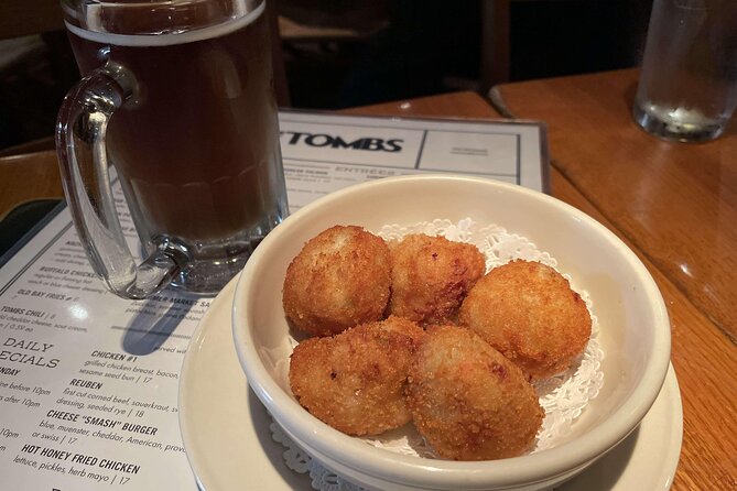 Washington's Hidden Gems Food Tour with 6+ Tasty Bites - The guide factor: why Cooper, Jen, Matt, and others matter