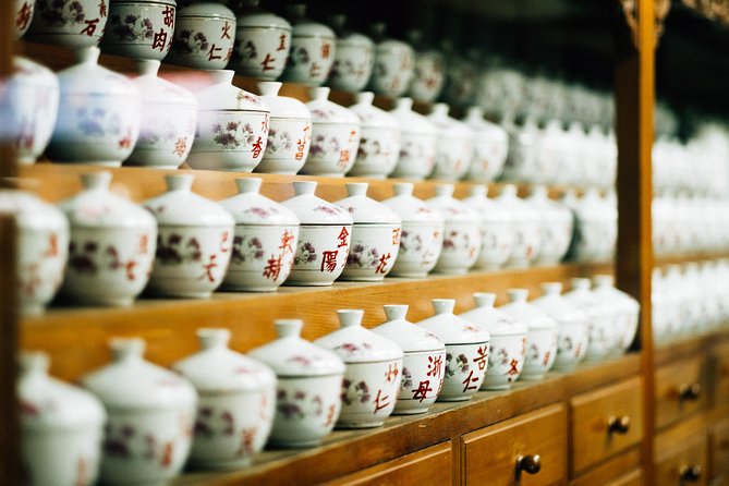Yansan Night Market Food Tour - Inside the Yansan Night Market: up to eight xiaochi tastings
