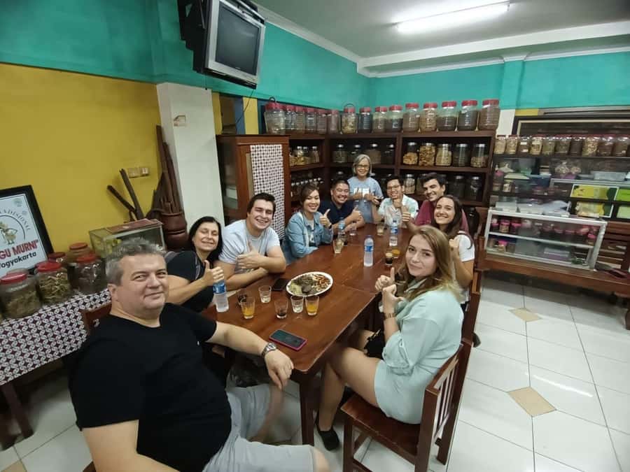 Yogyakarta: Nighttime Walk and Food Tour - Jalan Brigjen Katamso: more regional bites, less guesswork